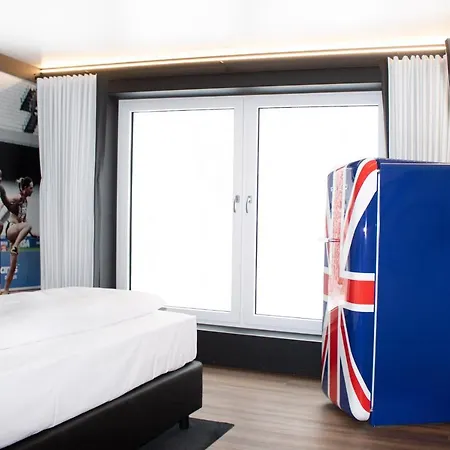 Hotel Kuf By Wmm