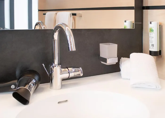 Kuf By Wmm فندق كوفستيين